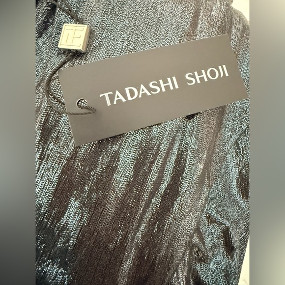 ✨ Tadashi Shoji Metallic Draped Off-Shoulder Gown | NWT | Size S | $500 MSRP ✨ - Picture 9 of 9